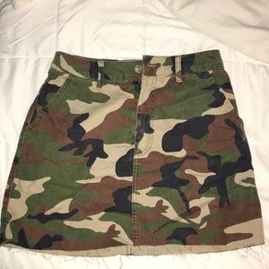 Camo skirt